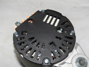 3415609/3979372/3415691/3972529 Генератор 28V/70A BTA,EQB180,210,L,ISLe,6CT (С)