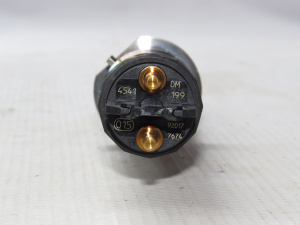 0445120199/4994541 Форсунка топл. 0445120199 BOSCH ISLe Е-4 (О+)