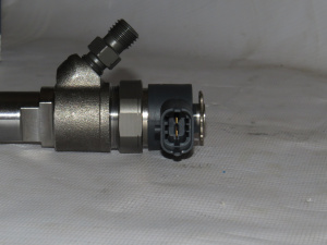 0445110376/5258744 Форсунка топл. 0445110376 BOSCH ISF2.8 (О+)
